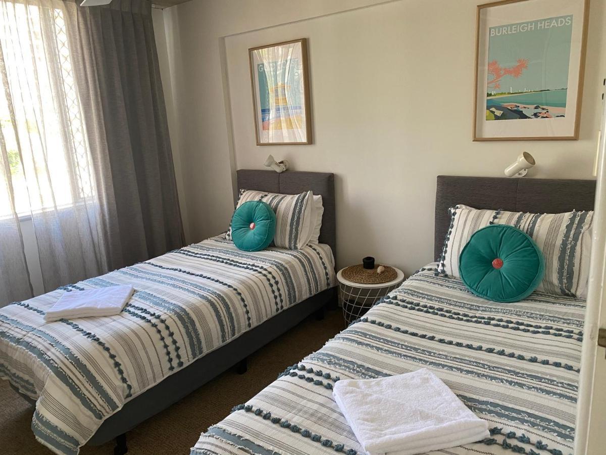 Park Towers-goodwin Towers Units Gold Coast