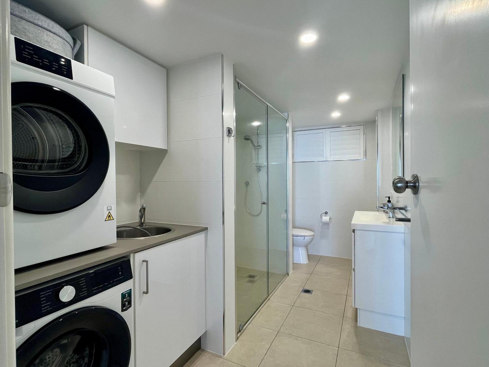 Park Towers-goodwin Towers Units 3*