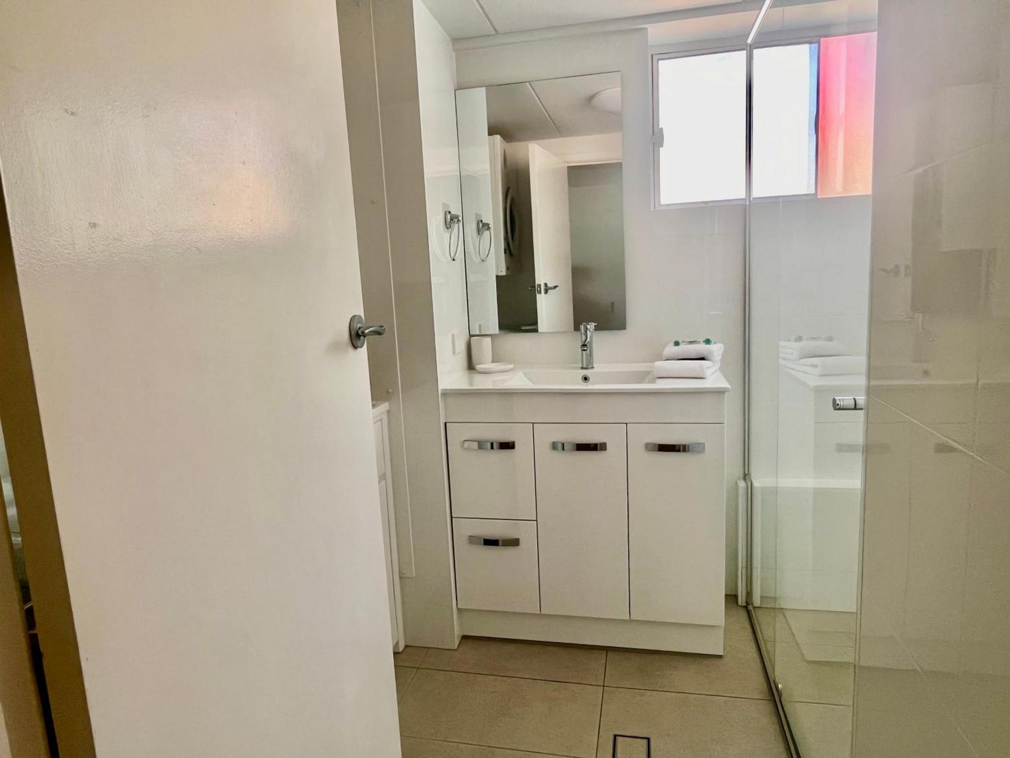 Park Towers-goodwin Towers Units 3*
